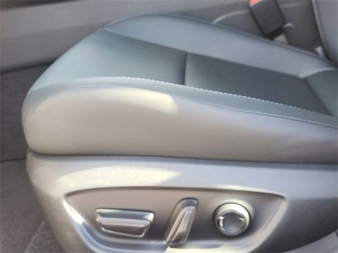 New 2026 Toyota Prius XLE image 18