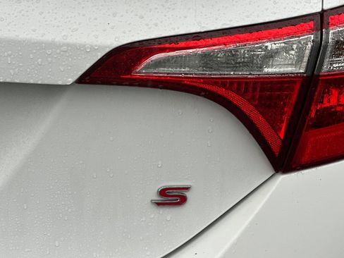 Used 2014 Toyota Corolla S w/ Driver Convenience Package image 36