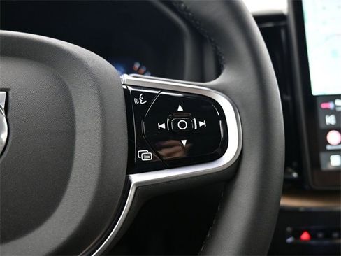 New 2026 Volvo XC60 B5 Plus w/ Protection Package Premier image 25