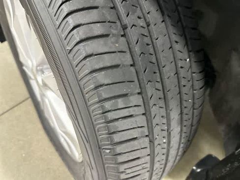 Used 2014 Honda CR-V EX image 29