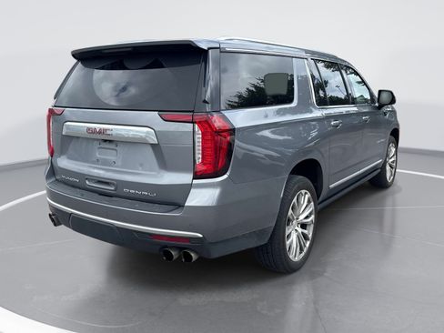 Used 2022 GMC Yukon XL Denali AWD/4WD image 8