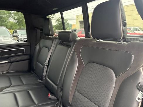 Used 2024 RAM 1500 Laramie AWD/4WD image 21