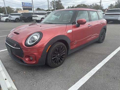 Used 2021 MINI Cooper Clubman S image 1