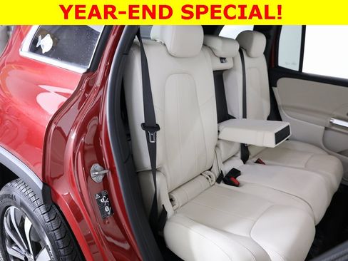 Used 2022 Mercedes-Benz GLB 250 4MATIC image 38