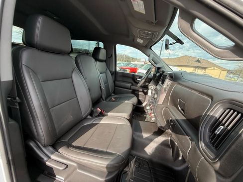 Used 2020 Chevrolet Silverado 2500 W/T w/ Gooseneck/5TH Wheel Package AWD/4WD image 19
