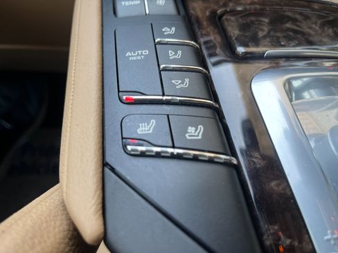 Used 2016 Porsche Cayenne Diesel image 32