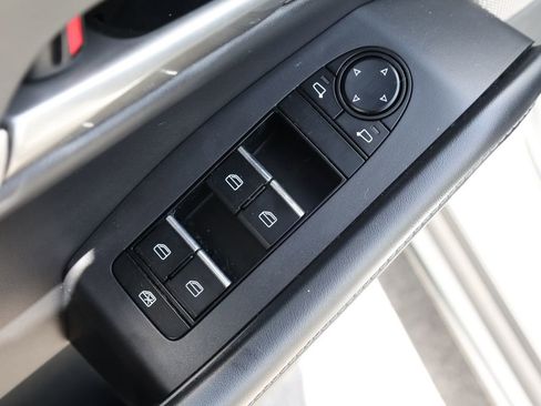 Used 2023 MAZDA CX-30 AWD 2.5 S w/ Select Package image 11