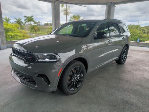 Used 2026 Dodge Durango GT RWD image 9