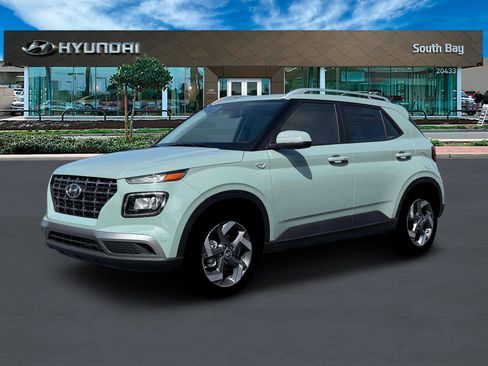 New 2026 Hyundai Venue SEL image 2
