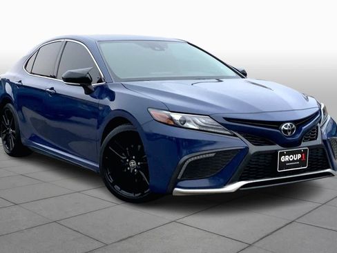 Used 2024 Toyota Camry XSE image 2