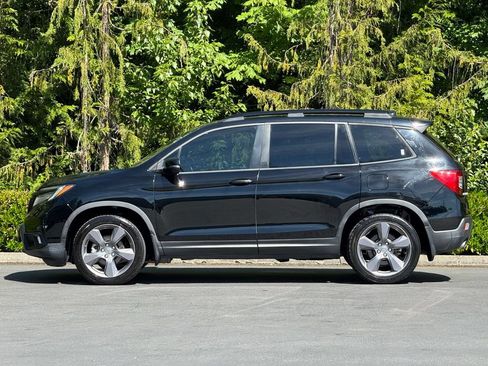 Used 2021 Honda Passport Touring image 3