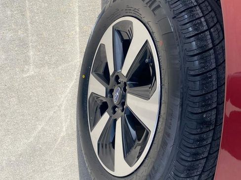 Used 2017 Subaru Forester 2.5i Premium image 11