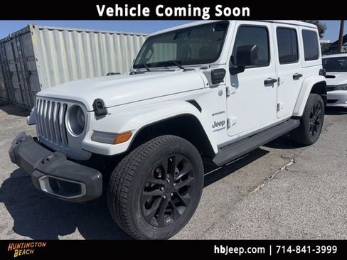 Used 2021 Jeep Wrangler Unlimited Sahara w/ Cold Weather Group AWD/4WD image 1