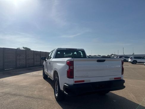 Used 2020 Chevrolet Silverado 1500 W/T w/ Trailering Package AWD/4WD image 16