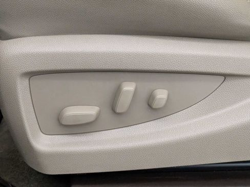 Used 2016 GMC Sierra 3500 SLT w/ Driver Alert Package image 20