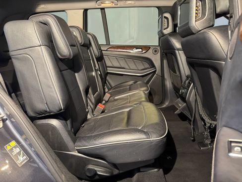Used 2013 Mercedes-Benz GL 450 4MATIC image 31
