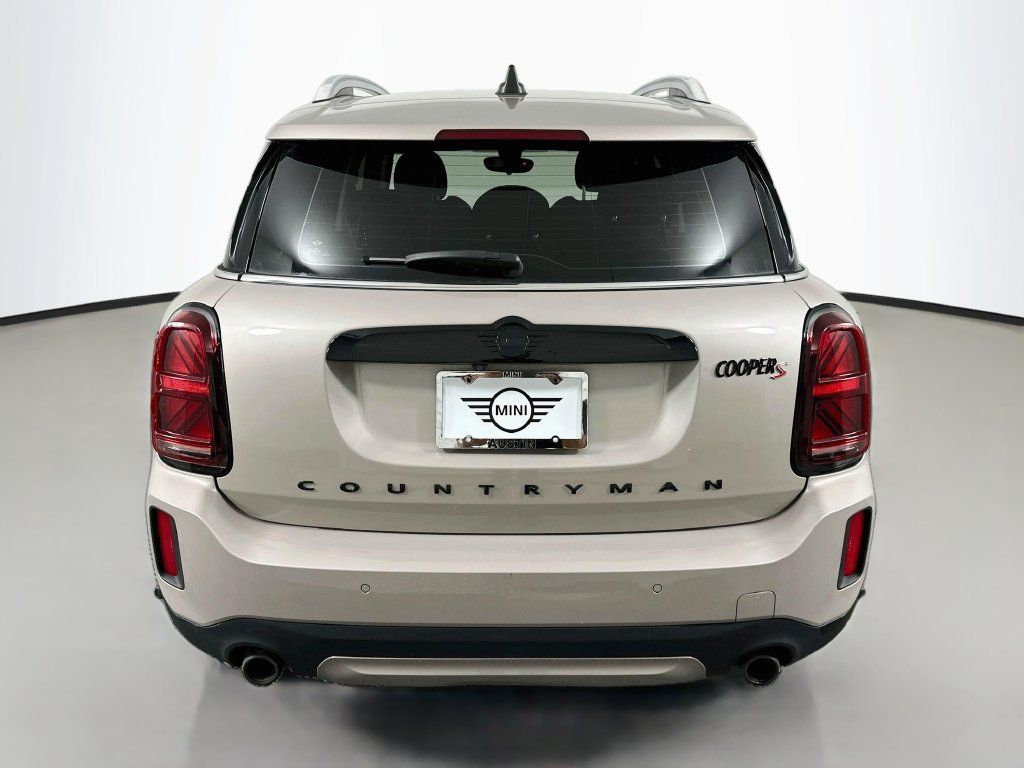 Used 2024 MINI Cooper Countryman S FWD image 6