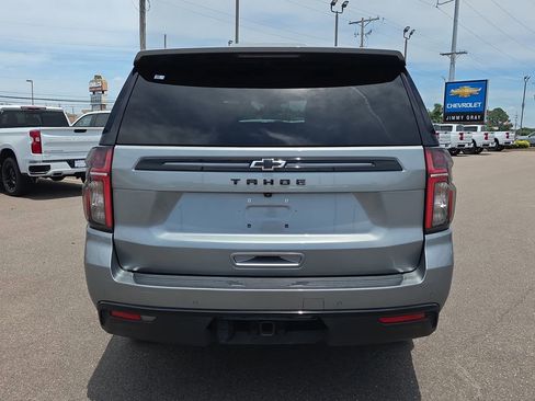 Used 2023 Chevrolet Tahoe Z71 w/ Luxury Package AWD/4WD image 4