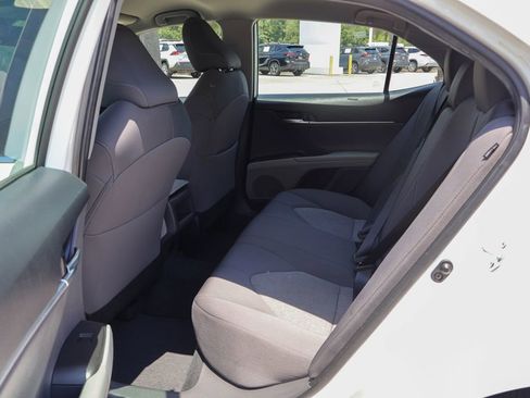 Used 2023 Toyota Camry LE FWD image 10