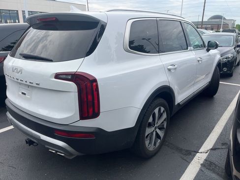 Used 2022 Kia Telluride S AWD/4WD image 4