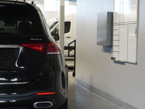 Certified 2023 Mercedes-Benz GLE 450 GLE 450 image 11