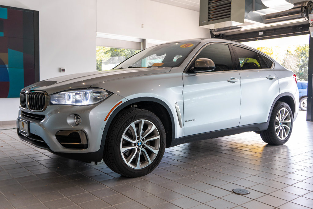 Used 2018 BMW X6 xDrive35i AWD/4WD image 3