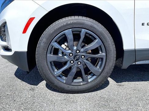 Used 2024 Chevrolet Equinox RS AWD/4WD image 7