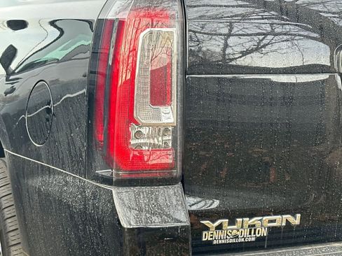 Used 2018 GMC Yukon Denali w/ Open Road Package image 8