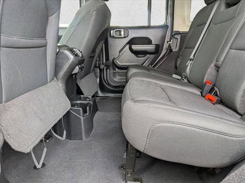 Used 2021 Jeep Wrangler Unlimited Sport AWD/4WD image 17