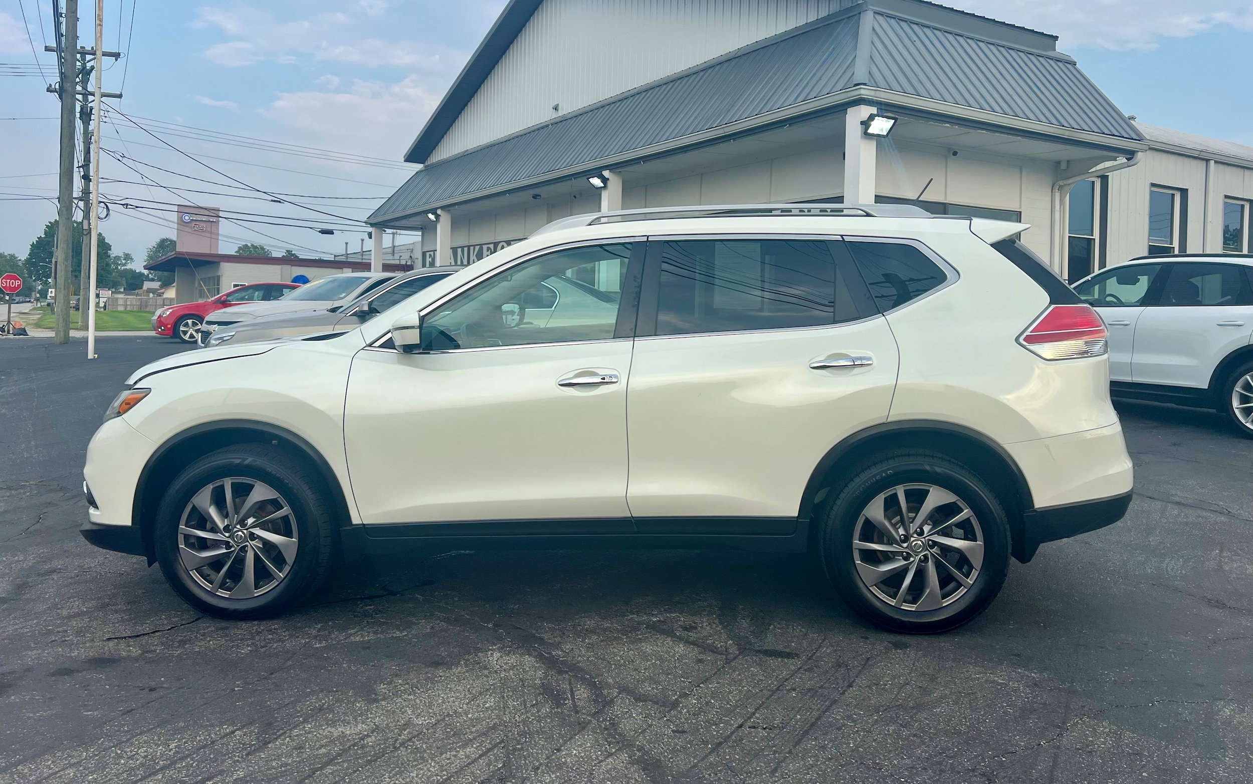Used 2016 Nissan Rogue SL w/ SL Premium Package AWD/4WD image 8