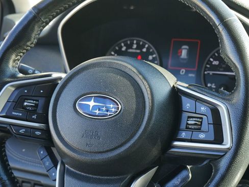 Used 2022 Subaru Outback Limited w/ Popular Package #2 image 16