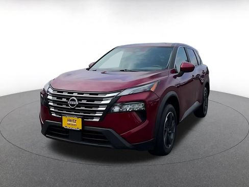 Used 2025 Nissan Rogue SV AWD/4WD image 5