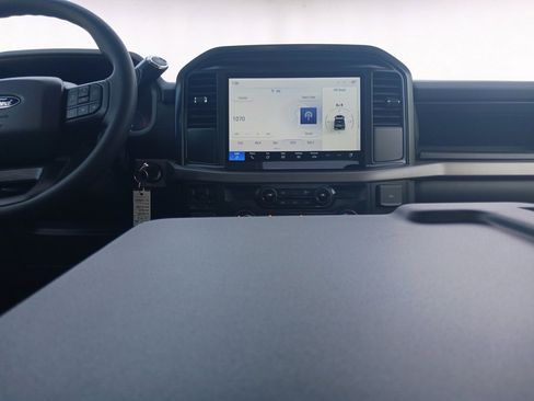 New 2025 Ford F150 XL w/ Equipment Group 103A High image 11