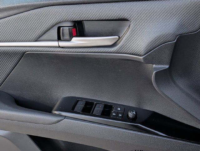 Used 2025 Toyota Camry SE FWD image 24