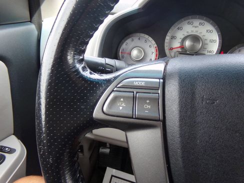 Used 2010 Honda Pilot EX-L image 61