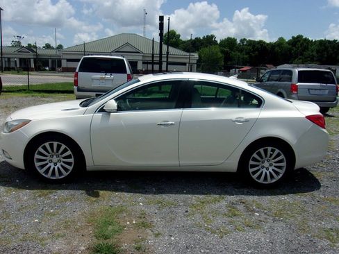 Used 2012 Buick Regal Premium FWD image 4
