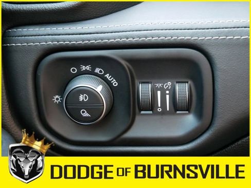 Used 2024 RAM 3500 Limited image 25