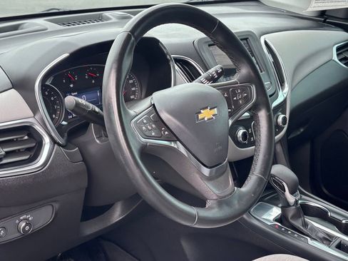 Used 2024 Chevrolet Equinox LT FWD image 8