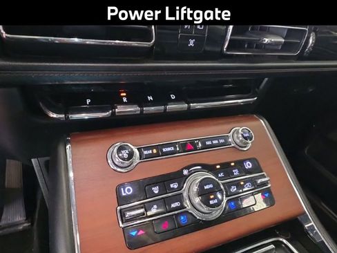 Used 2020 Lincoln Aviator Reserve w/ Equipment Group 201A AWD/4WD image 15