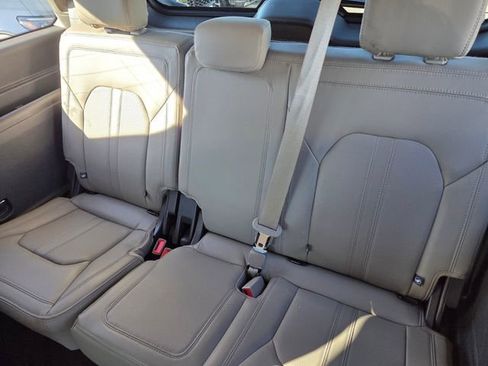 Used 2019 Ford Expedition Limited w/ Equipment Group 302A image 8