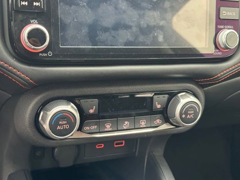 Certified 2025 Nissan Versa SR w/ Trunk Package image 15