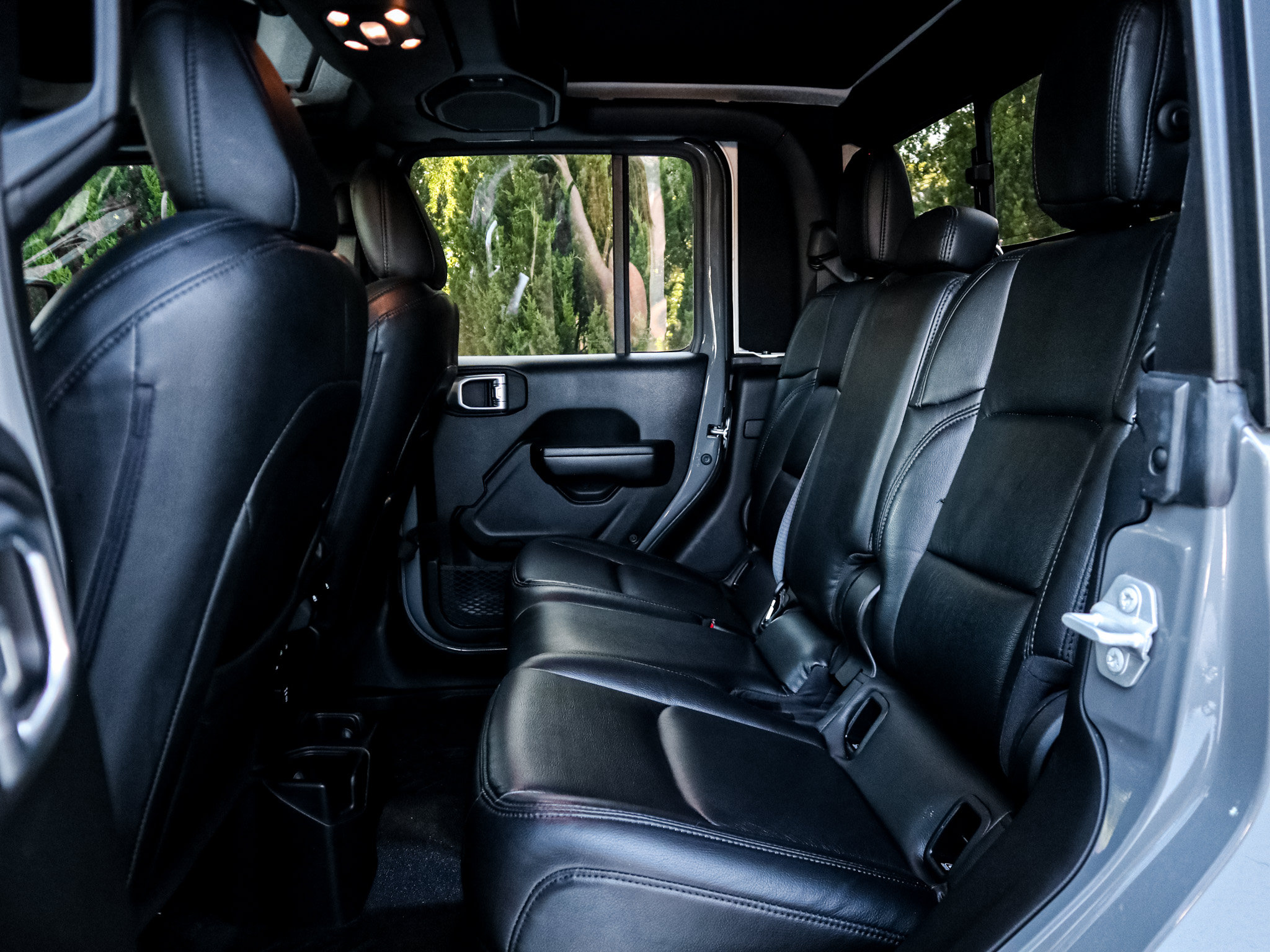 Used 2021 Jeep Gladiator Mojave AWD/4WD image 30