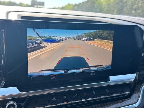 Used 2022 GMC Sierra 1500 Elevation image 29