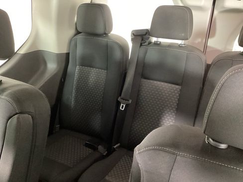 Used 2023 Ford Transit 350 XLT image 14