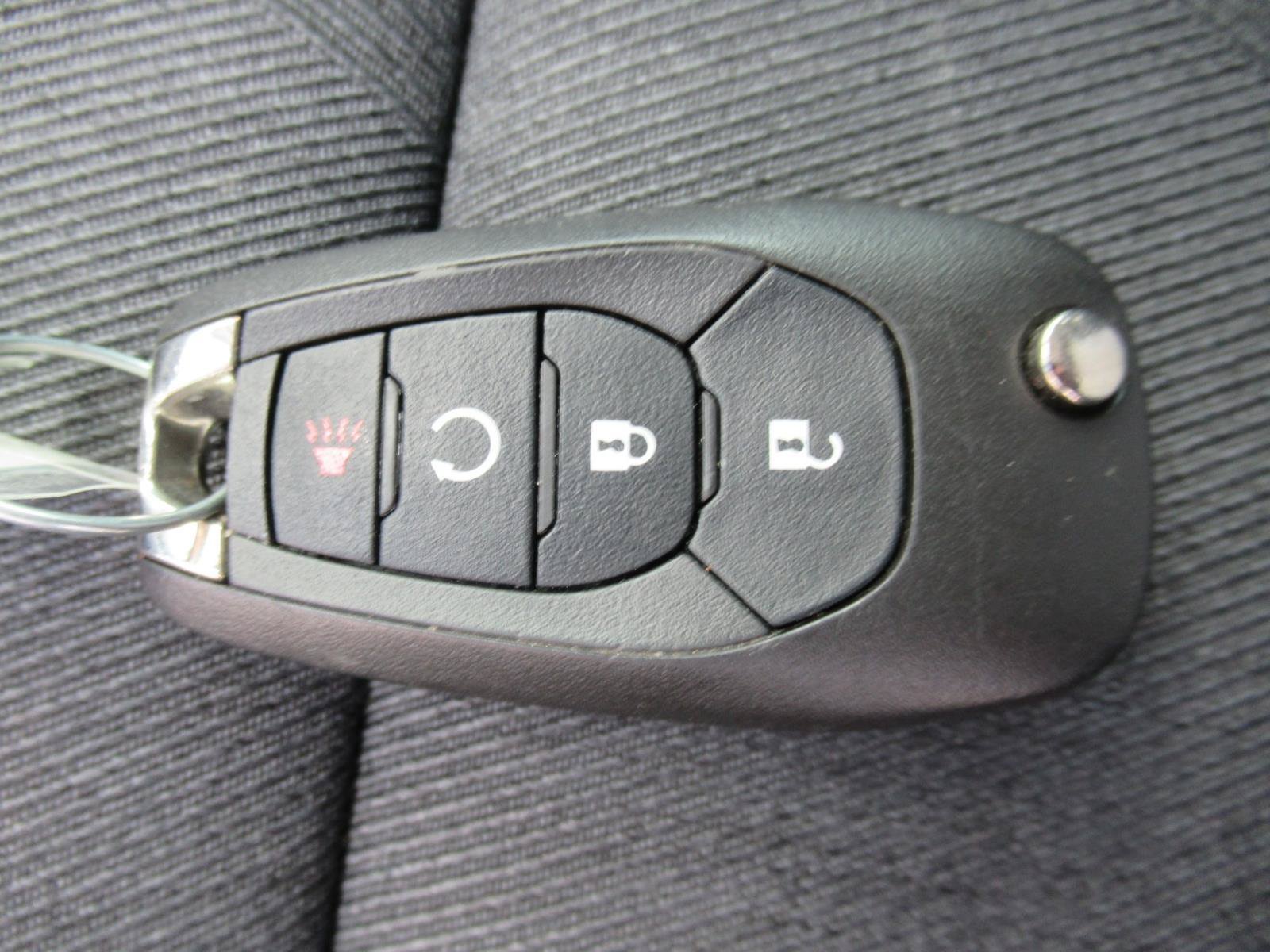 Certified 2024 Chevrolet Trax LS w/ LS Convenience Package FWD image 33
