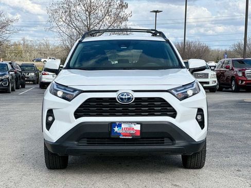 Used 2023 Toyota RAV4 AWD Hybrid image 10