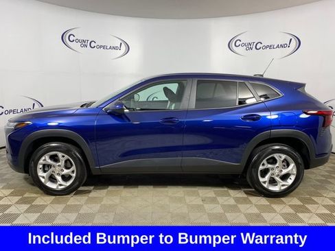 Certified 2024 Chevrolet Trax LS w/ LS Convenience Package FWD image 3