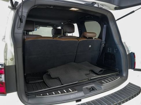 Used 2023 Nissan Armada Platinum w/ Captain's Chairs Package RWD image 69