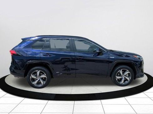 Used 2024 Toyota RAV4 SE w/ Weather & Moonroof Package AWD/4WD image 2