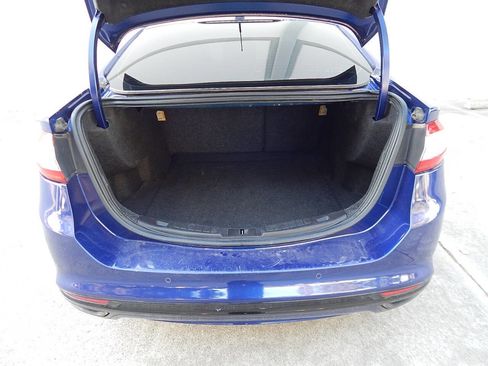 Used 2013 Ford Fusion Titanium FWD image 27